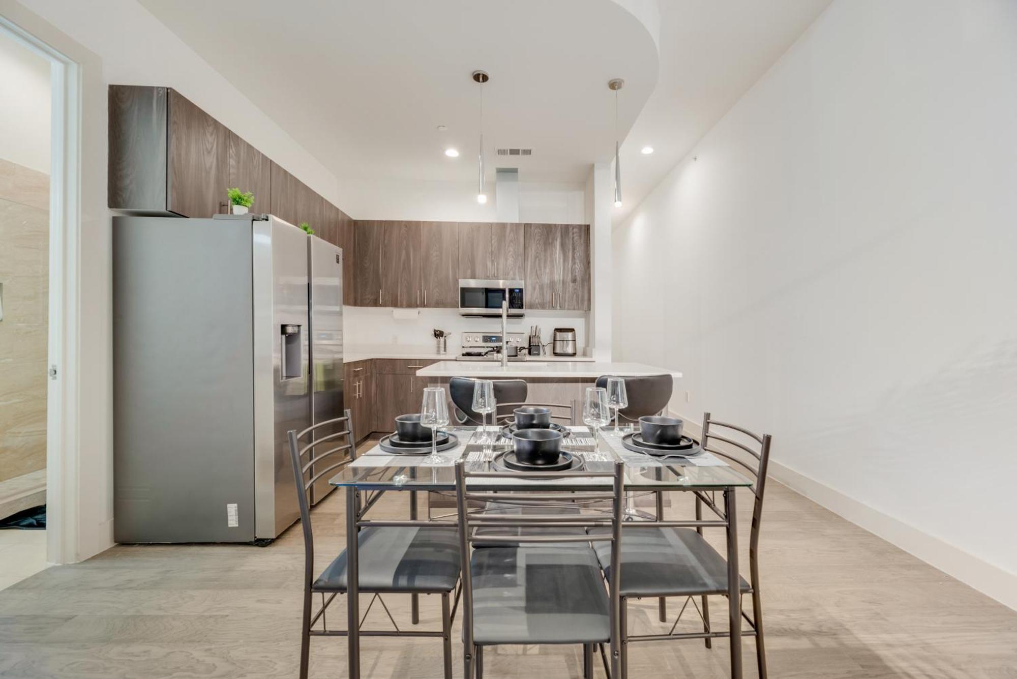 Snappy Loft Style 2Br I Gym I Parking I Workspace Dallas Eksteriør bilde